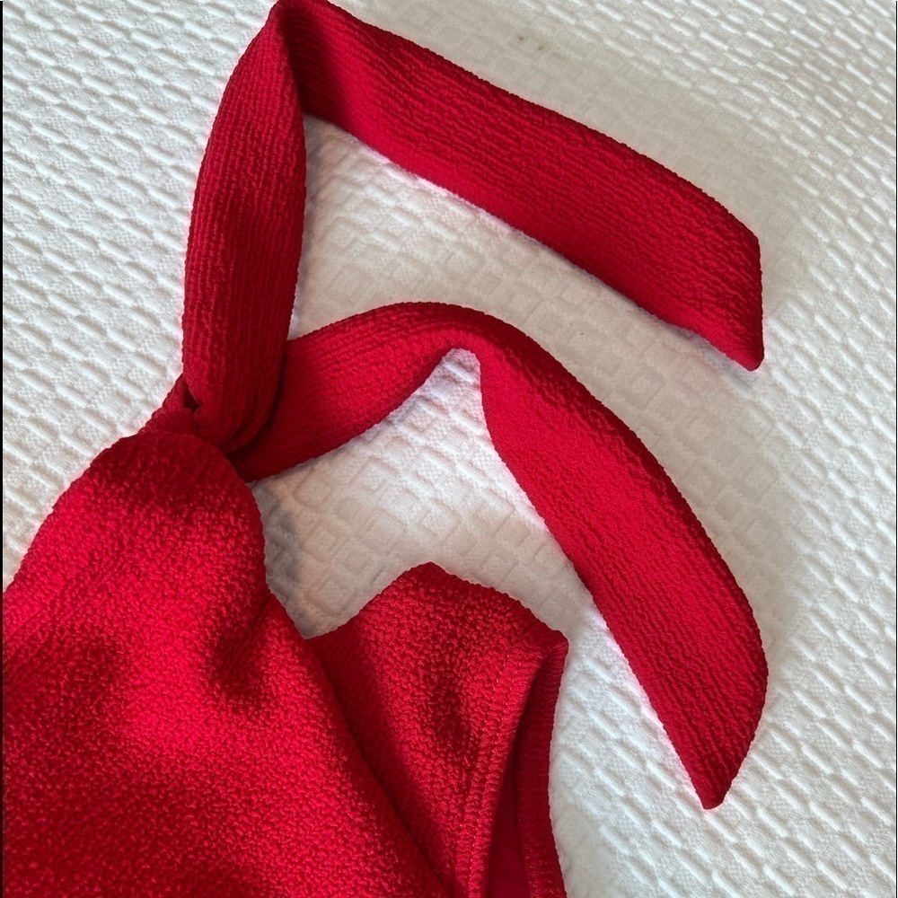 Suboo Giselle Cut Out High Waisted Bottoms In Red - Picture 7 of 16